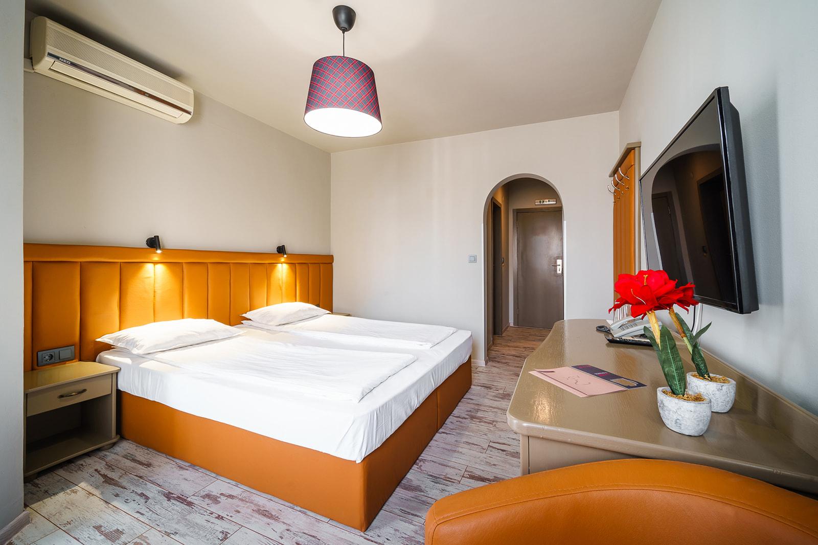 Hotel Blvd 7 Plovdiv Exteriör bild